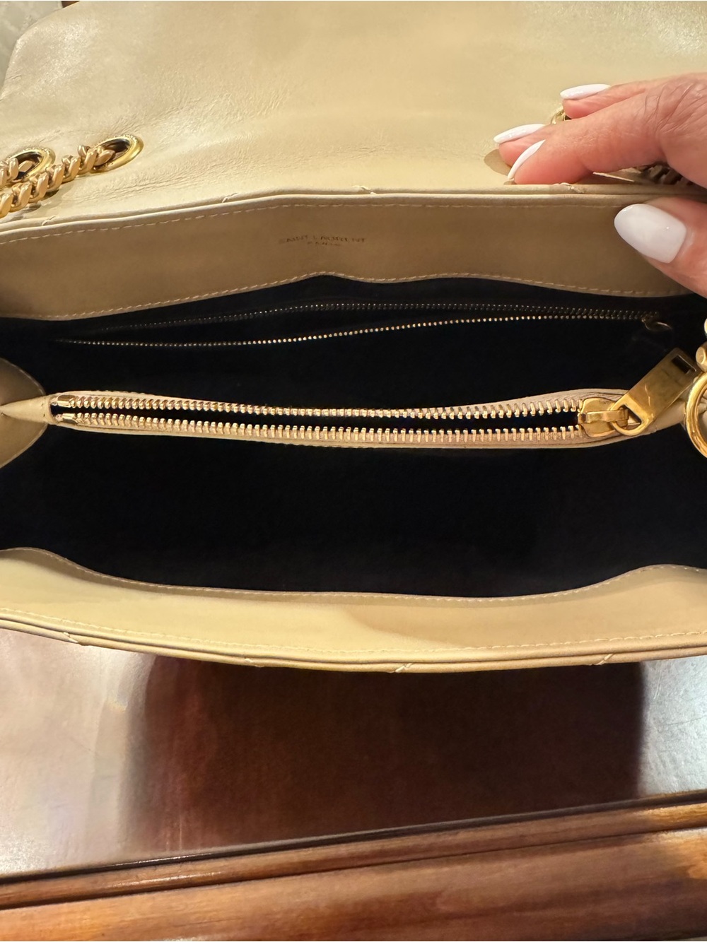 Saint Laurent Beige Chevron Loulou Medium Chain Shoulder Bag - excellent cond! - Picture 11 of 15